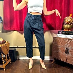 Paper bag waist pants by Soda &Scotch